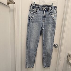 Women's American Eagle Mom Jean Sz 4R, never used, high rise